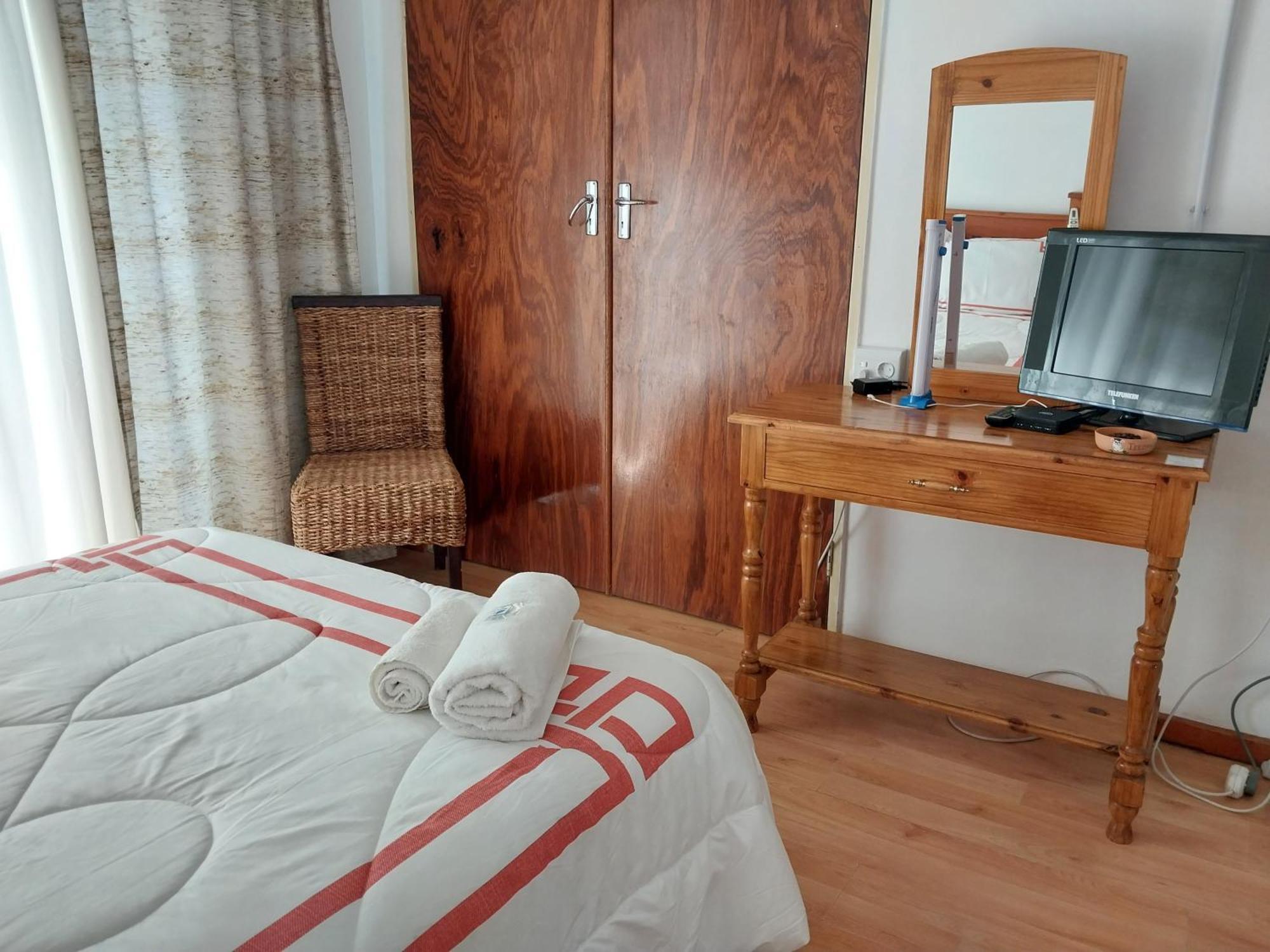 Akkerdam Bed And Breakfast Calvinia Bagian luar foto