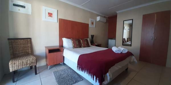 Akkerdam Bed And Breakfast Calvinia Bagian luar foto